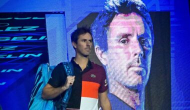 ATP - WTA > Roger-Vasselin s'agace : "J'aurais bien aimé qu'on me donne la possibilité de jouer contre Alcaraz et Raducanu. Mais, sauf si je parviens à convaincre Coco Gauff de jouer avec moi, auquel cas j'aurais peut-être une chance d'avoir une wild-card, on ne me donne même pas cette chance"