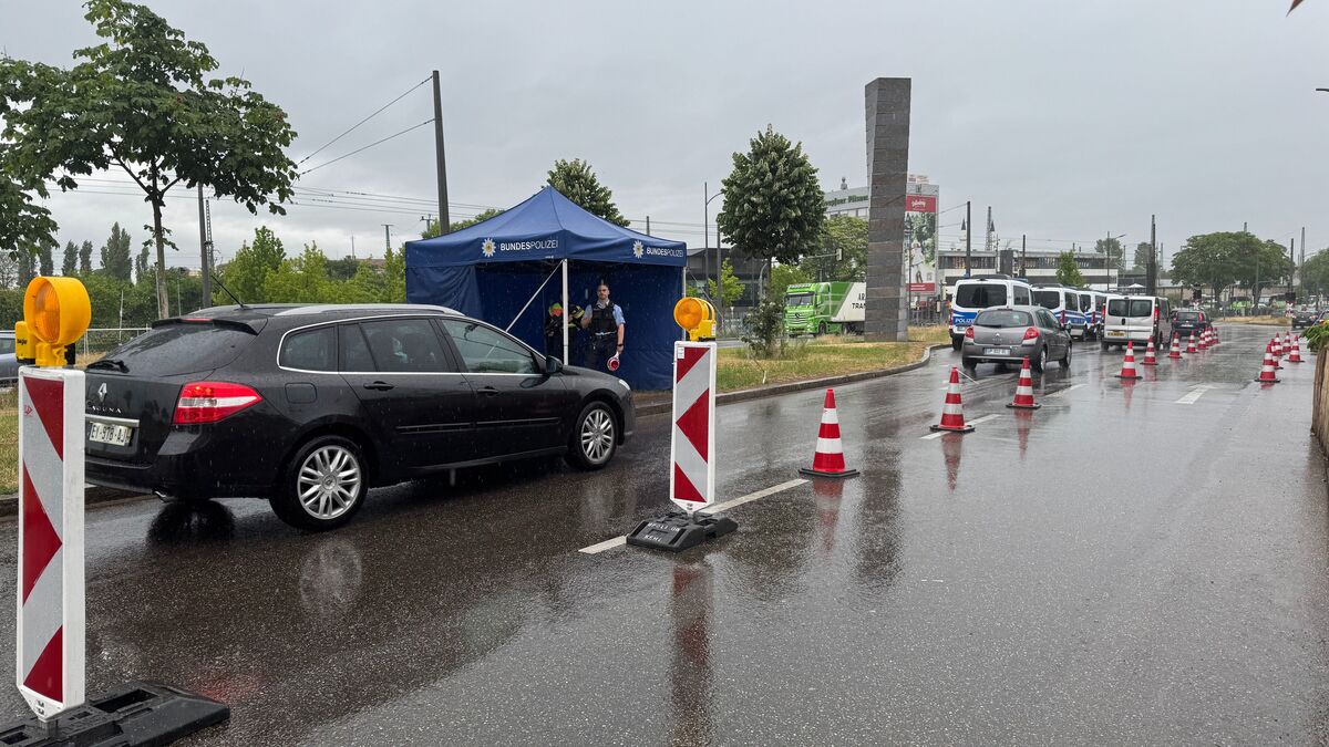 Haro sur les contrôles renforcés à la frontière avec l’Allemagne : « Je peux rester une heure sans avancer »