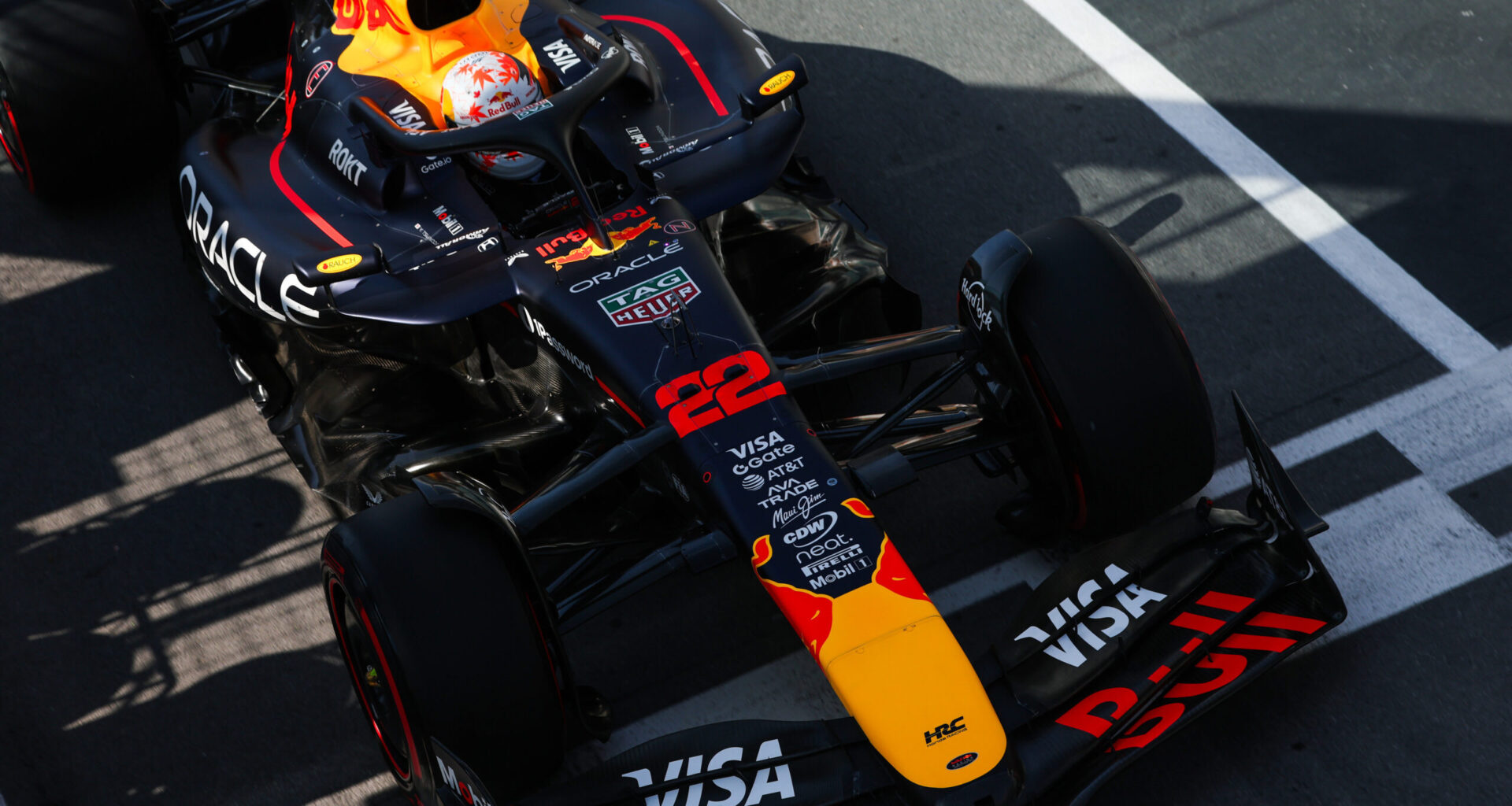La colère féroce de Yuki Tsunoda face à une pénalité de grille 'ridicule' secoue l'arène de la Formule 1.