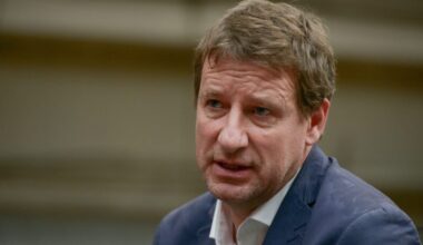 Accusé d’avoir diffamé TotalEnergies, Yannick Jadot relaxé par le tribunal