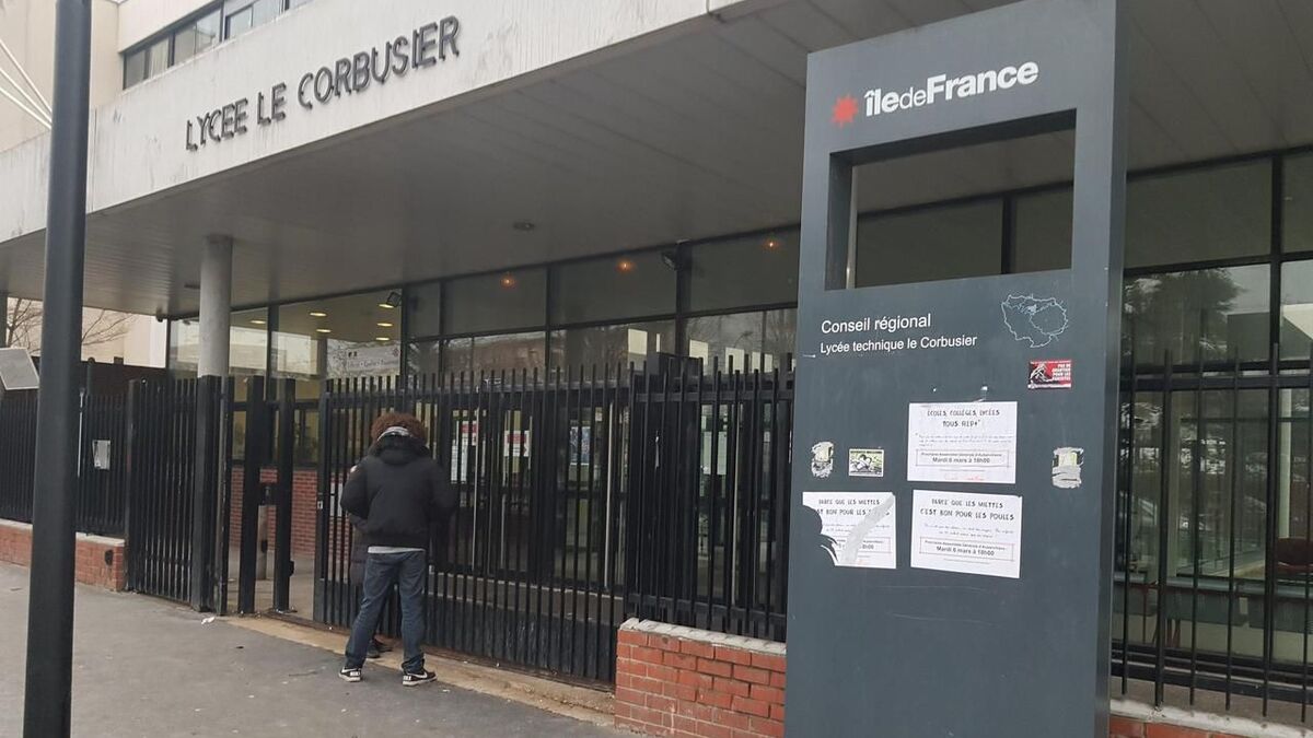 Aubervilliers : un adolescent entre la vie et la mort après avoir été heurté à trottinette par un automobiliste
