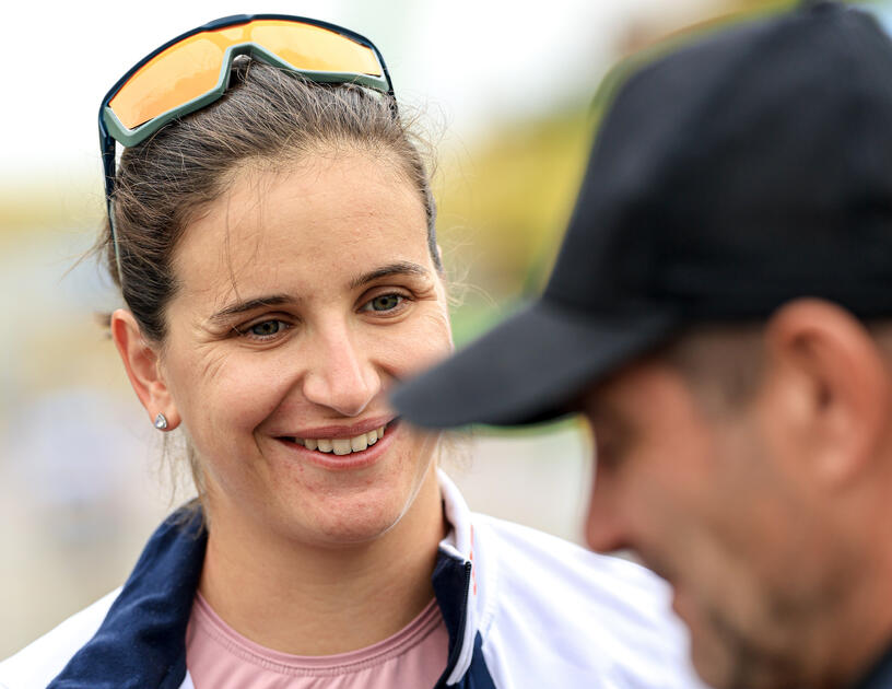 Pas de biathlon mais du rugby, quand Julia Simon supporte le FCG à Grenoble - Sports Infos - Ski