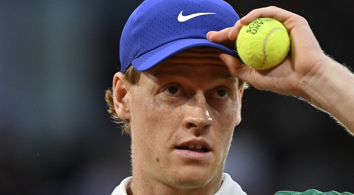 Roland Garros > Jannik Sinner à Jo-Wilfried Tsonga après sa victoire contre Andrey Rublev : "J'ai toujours voulu jouer contre toi, Jo. Malheureusement, nous n'aurons jamais cette chance"