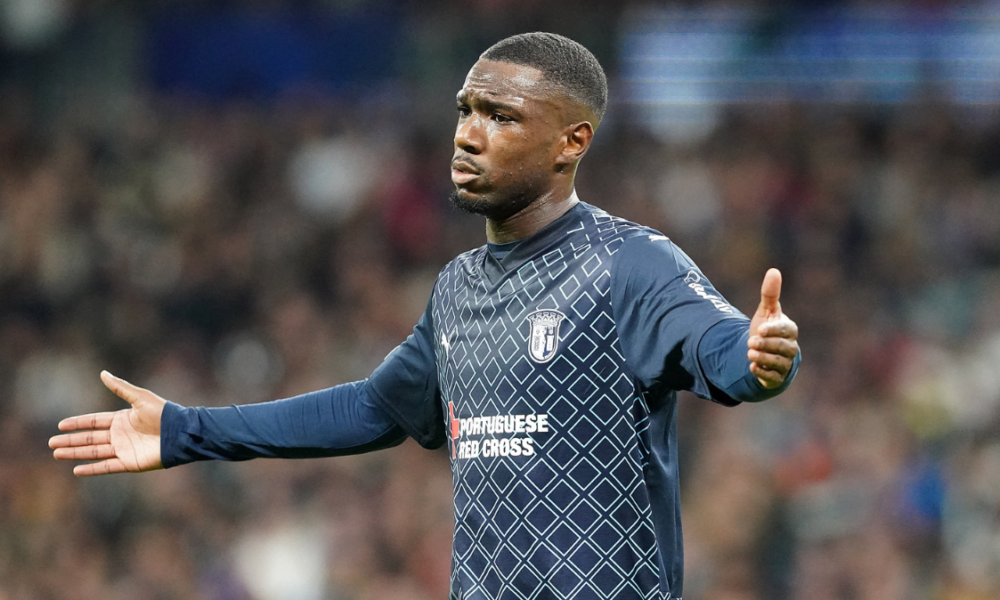 Transferts : Marseille et Lille foncent sur Sikou Niakaté