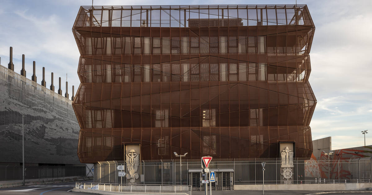 Marseille, le nouvel eldorado des data centers – Libération
