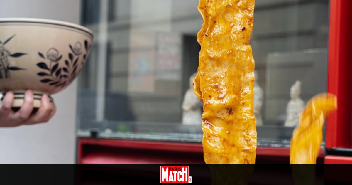 Cette chaîne de restaurants bien connus à Paris débarque à Bruxelles: elle met à l'honneur les nouilles "géantes"