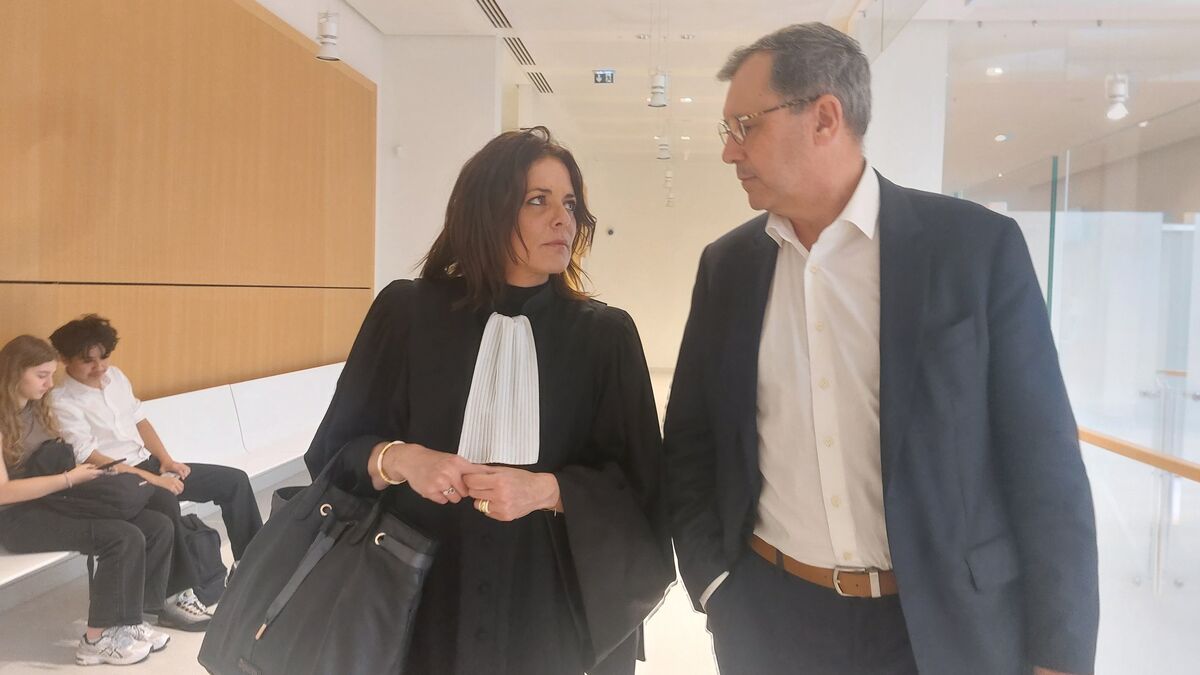 Paris: une peine de trois mois de prison avec sursis demandée à l’encontre de l’ex-adjoint d’Hidalgo