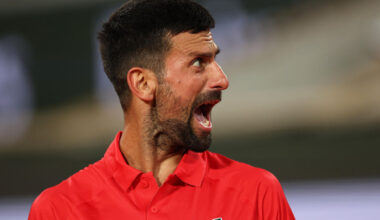 Roland-Garros : Novak Djokovic surclasse Alexander Zverev et jouera sa 13e demi-finale à Paris