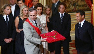 Sarkozy exclu de l’ordre de la Légion d’honneur : normal, n’en déplaise à Emmanuel Macron - Libération