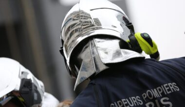 Paris : un appartement en feu à Balard, l’immeuble évacué