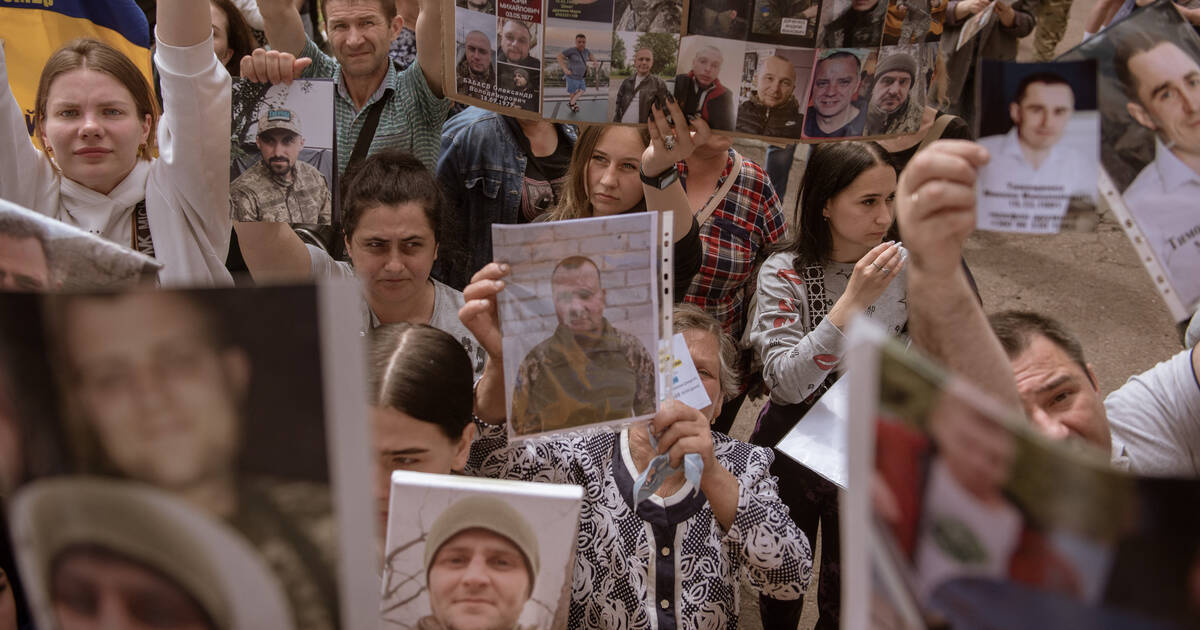 Un nouveau groupe de prisonniers de guerre échangé entre la Russie et l’Ukraine – Libération