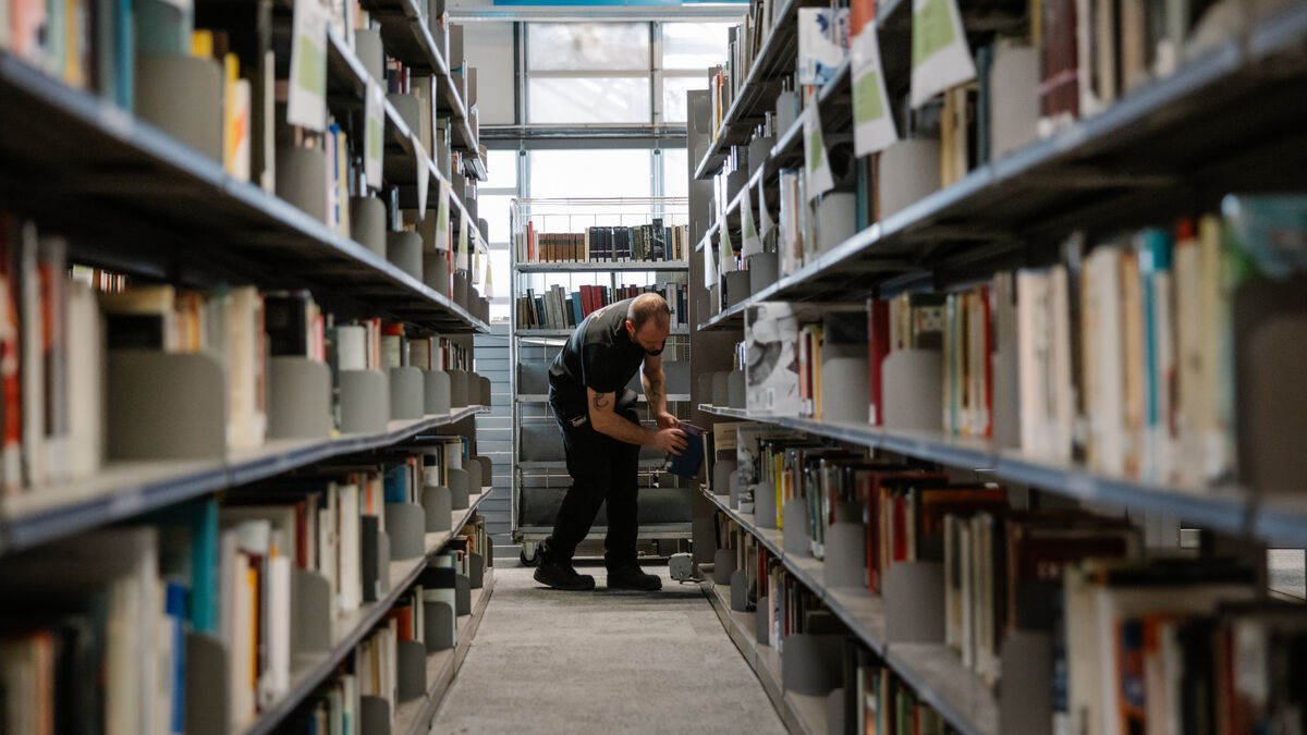Les bibliothécaires de la capitale en grève contre le plan de réforme « Lire à Paris »