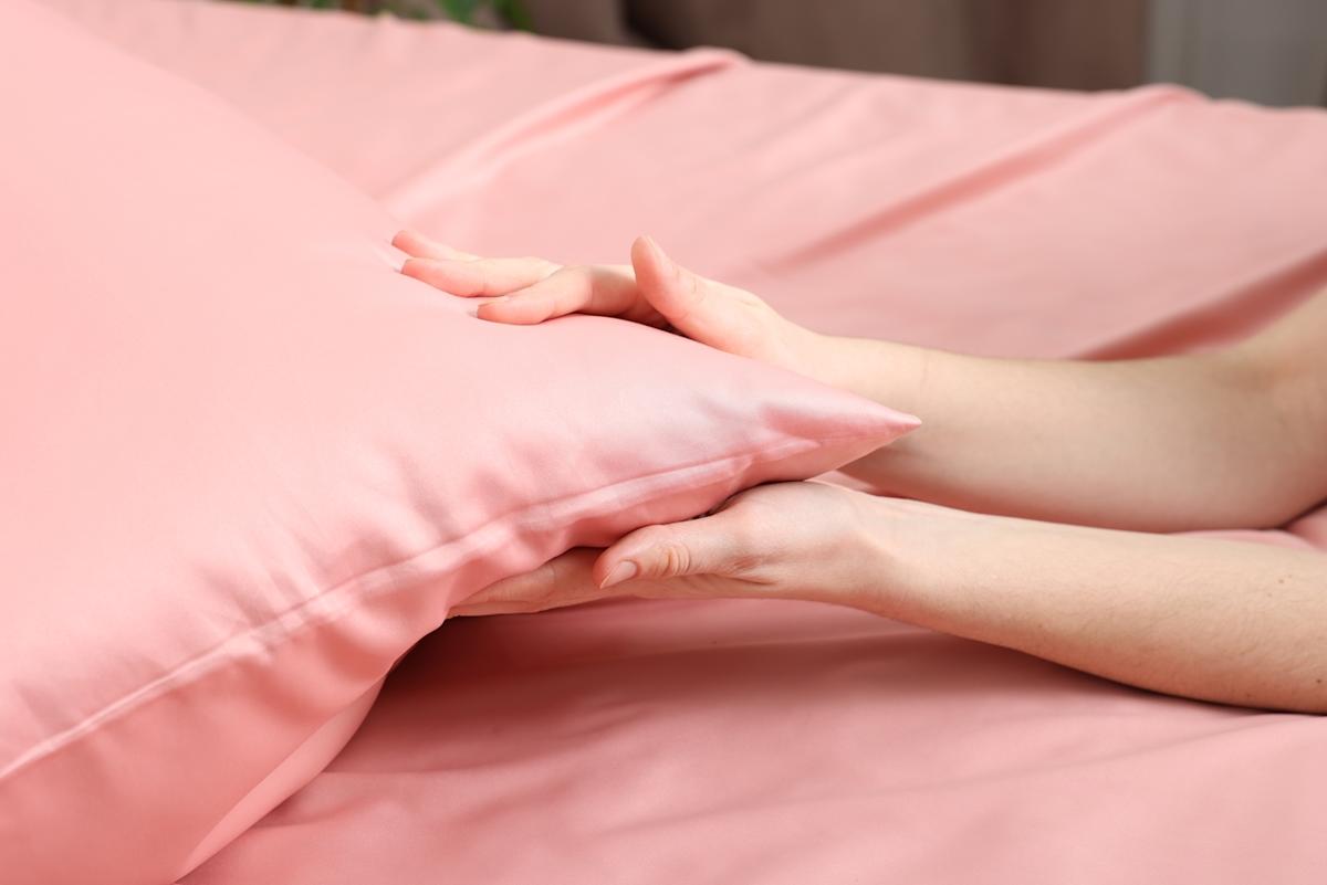 ce signe visible sur vos draps peut être un indicateur précoce