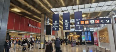 Cocaïne retrouvée dans son bagage à l’aéroport d’Orly : un ex-élu relaxé au tribunal de Créteil