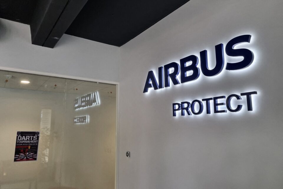 L'entrée du siège d'Airbus Protect à Blagnac