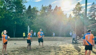 Du volleyball sous les projecteurs et au cœur de Baie-Saint-Paul