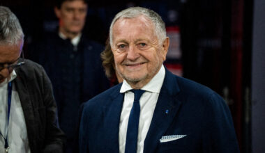 Jean-Michel Aulas se prend les pieds dans le tapis et se fait recadrer