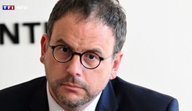 "Un sujet intime et politique" : l'ex-ministre de la Santé Aurélien Rousseau révèle être atteint d'un cancer