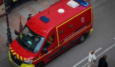 une voiture percute la foule, 4 blessés de la même famille dont 2 graves, 294 interpellations