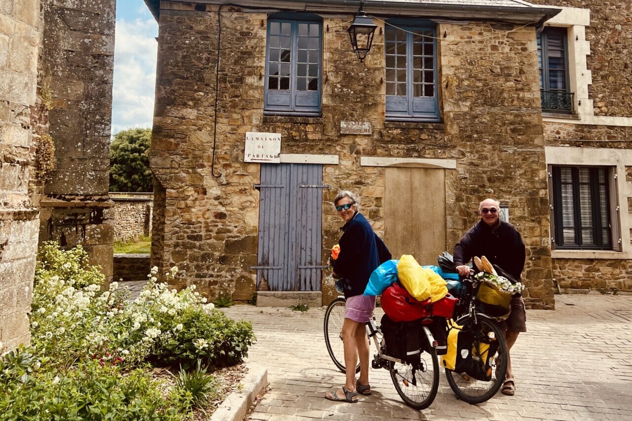 les touristes à vélo de la Régalante stimulent le territoire