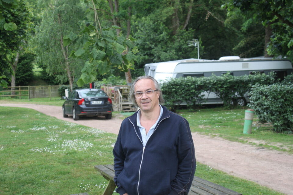 Le maire de la Selle Guerchaise se réjouit de l'affluence que connait le camping de sa commune