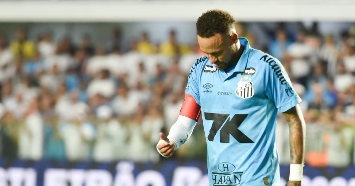 en vidéo, l’action lunaire de Neymar avec Santos