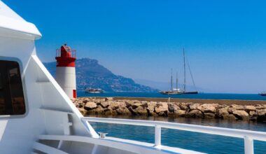Balade en bateau à Saint-Jean-Cap-Ferrat: 7 trésors cachés à admirer depuis la mer