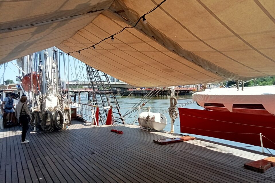 Le Belem repart ce vendredi 20 juin 2025 pour d'autres festivals nautiques.