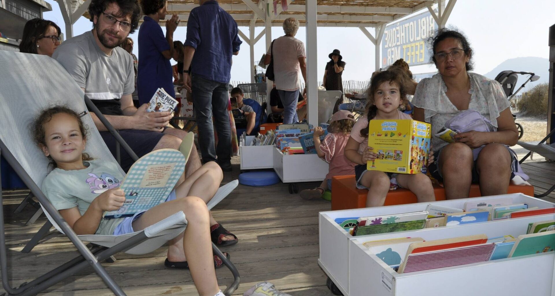Coup d'envoi de la 11e édition de "Partir en livre" sur la plage des Sablettes à La Seyne
