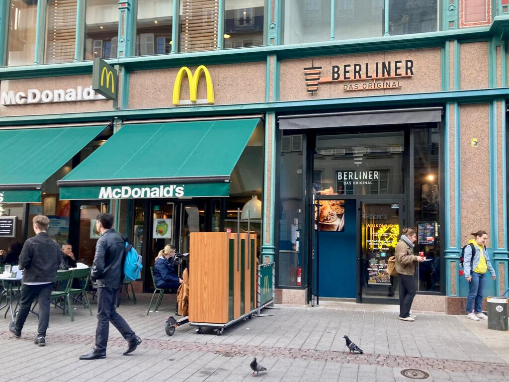 partout en France, ils s'opposent à l'installation de fast-foods