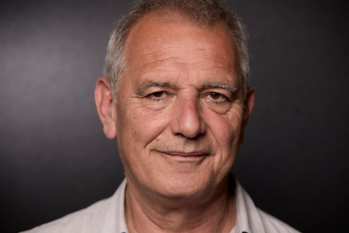 "Avec sa compagne" : ces choses jamais dites sur la mort de Laurent Cantet sortent chez Léa Salamé
