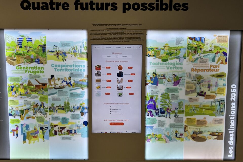 Un parcours ludique qui amène aux quatre futurs imaginés par l'Ademe.