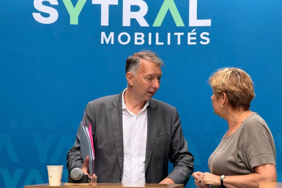 Bruno Bernard, président du Sytral et Béatrice Vessiller, vice-présidente à l'urbanisme.