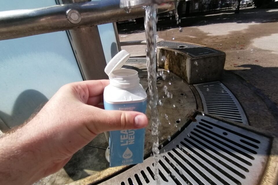 L'eau de la fontaine la Butte-aux-Cailles est puisée à plus de 600 mètres sous la terre. 