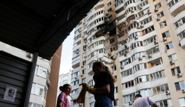 au moins quatre morts dans des frappes russes sur Kiev