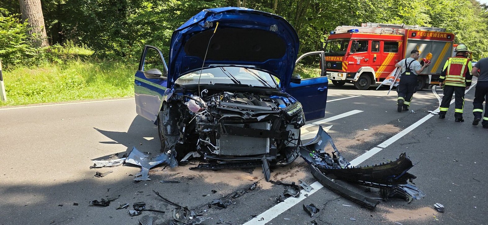 RTL Infos - Allemagne: Violente collision frontale samedi, une des voitures est immatriculée au Luxembourg