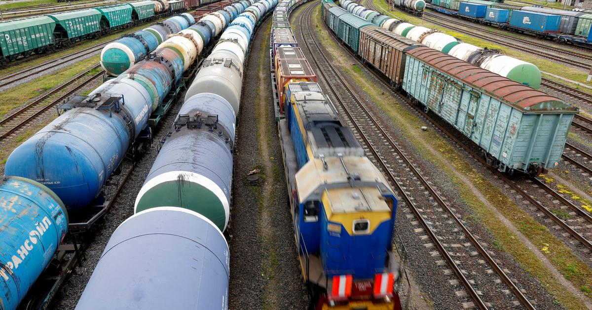 En Russie, au moins sept morts dans l'effondrement d'un pont sur un train