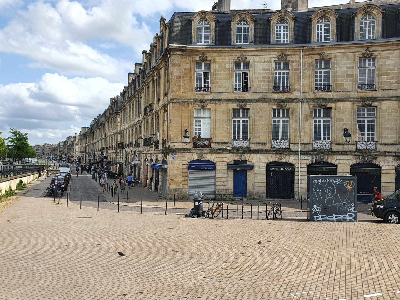 Fermé de force durant six mois, ce bar de Bordeaux est reconnu comme un QG de voleurs et de receleurs
