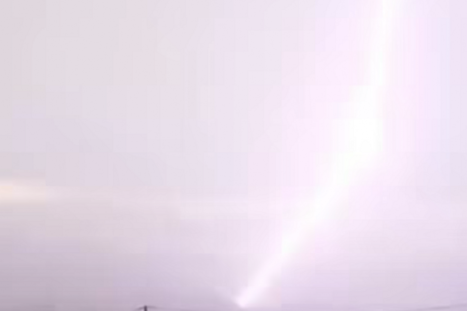 Un impact de foudre impressionnant à L'Arbresle.