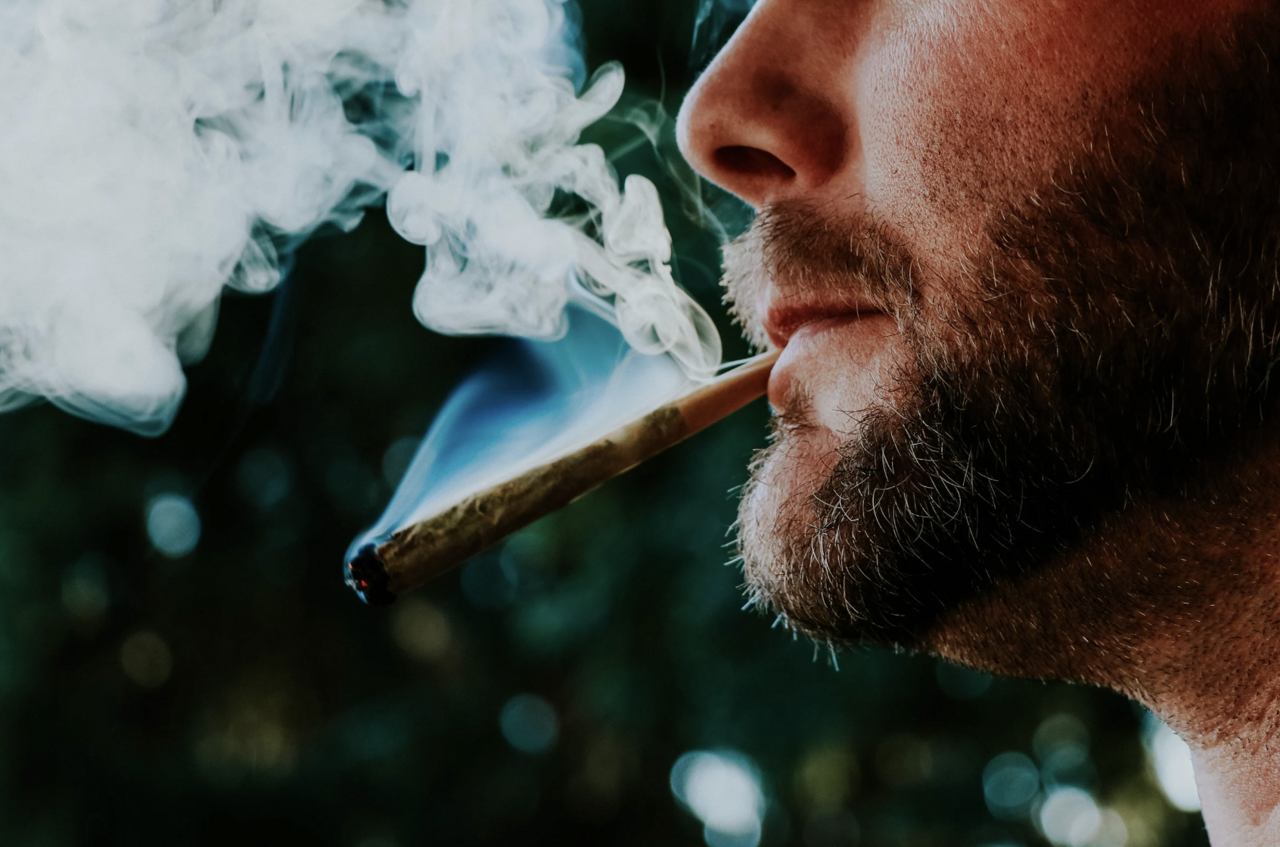 surveillé puis arrêté, un homme pris en pleine vente de drogue