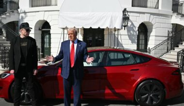Agacé par Elon Musk, Donald Trump réfléchit à se débarrasser de sa Tesla