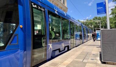 sa fuite rocambolesque se termine dans une fosse du tramway