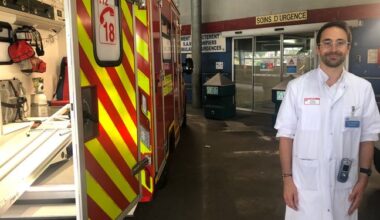 « La règle, c’est pas de malades dans les couloirs », insiste le nouveau chef du pôle urgences du CHU