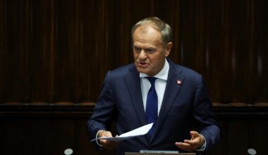 le vote de confiance au Parlement remporté par le gouvernement pro-européen