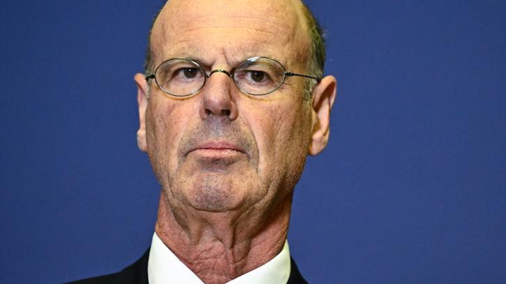 Éric Lombard, ministre de l’Économie et des Finances, photographié le 23 décembre à Bercy (illustration)