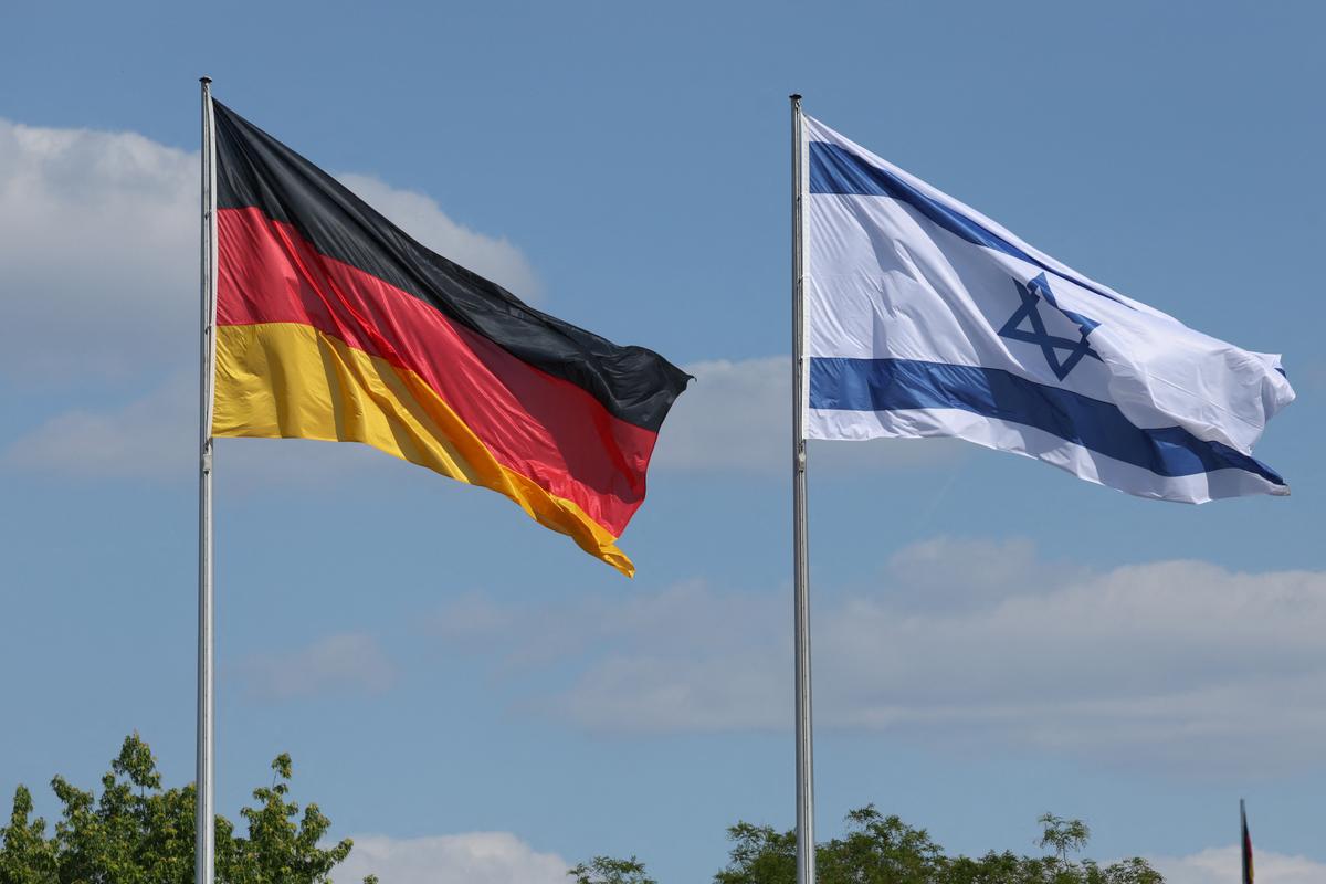 Diplomatie, armements… Pourquoi l’Allemagne reste un indéfectible soutien d’Israël ?