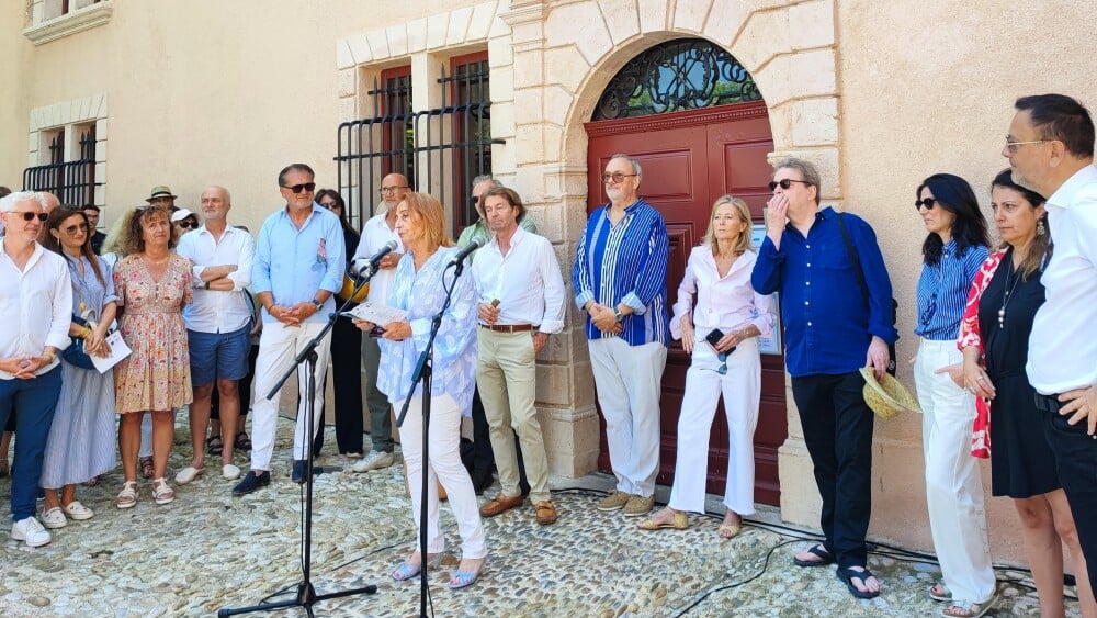à Cassis, Danielle Milon inaugure le 37e Printemps du livre