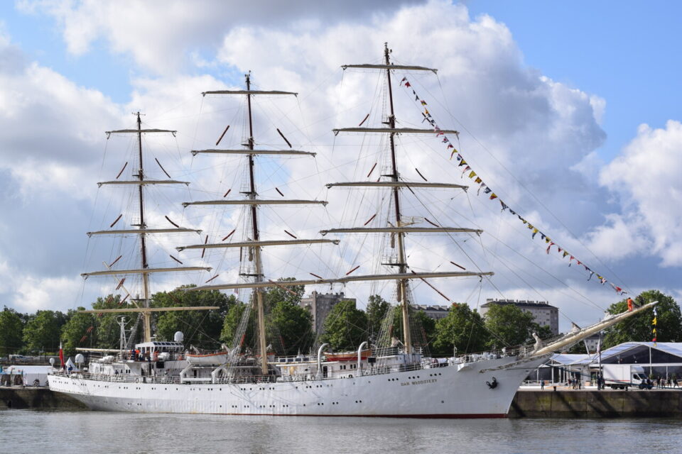 L'organisation de l'Armada aimerait que le navire polonais Dar Młodzieży vienne à Rouen en 2026