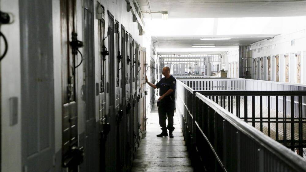 À la prison des Baumettes à Marseille la détenue escroquait sa voisine de coursive