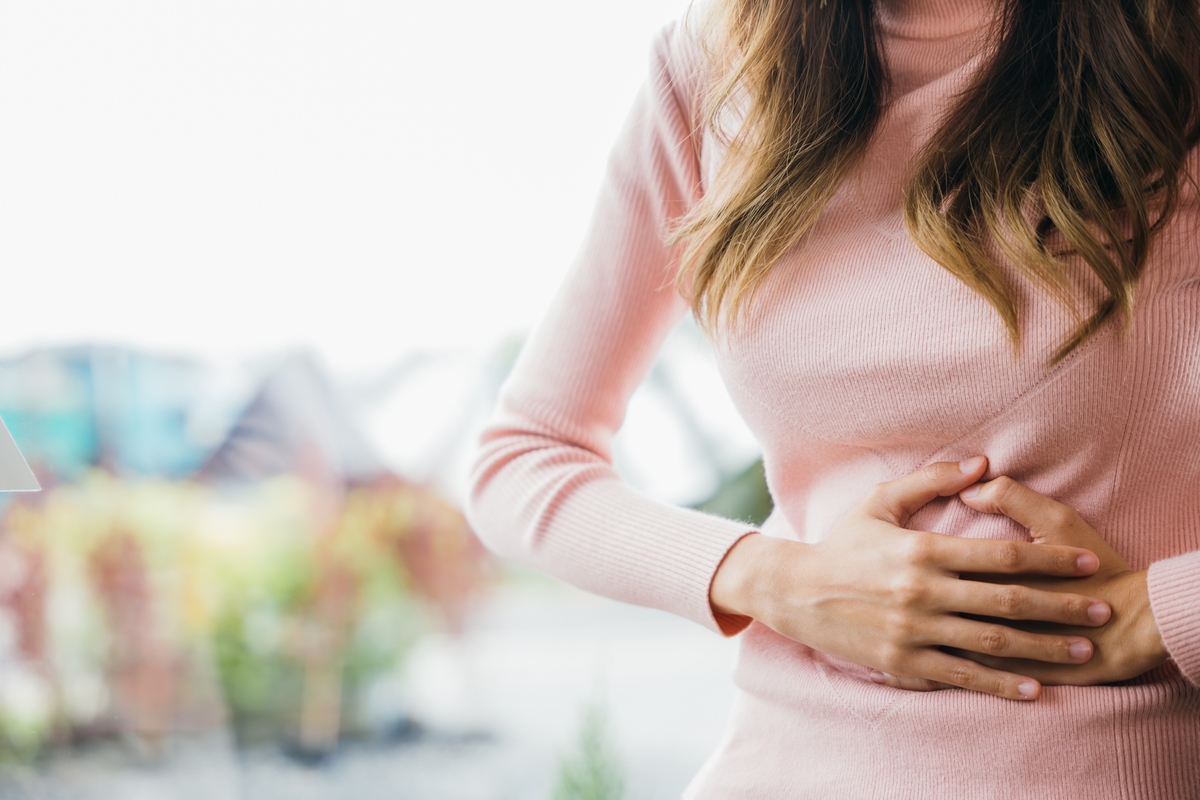 Un médecin partage un symptôme inhabituel de crise cardiaque, particulièrement fréquent chez les femmes
